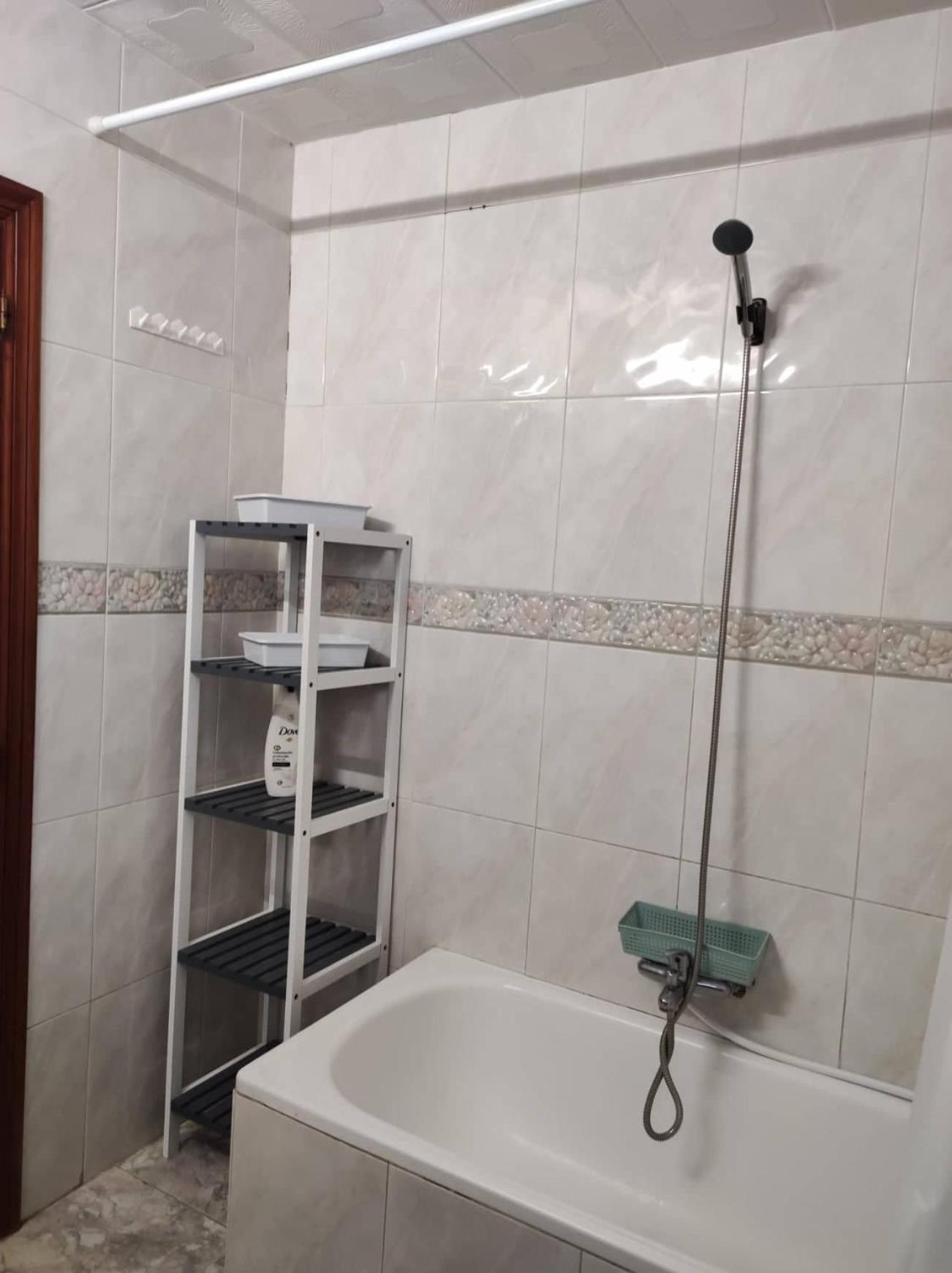 La Habitacion Del Piso Room In The Apartment Alicante Exterior photo